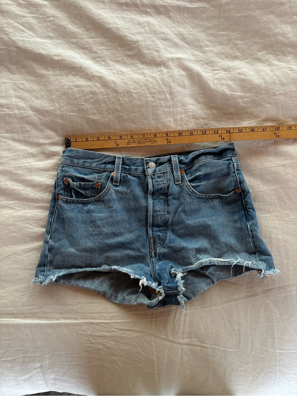 Levi’s 501 Cutoffs - Picture 6 of 8
